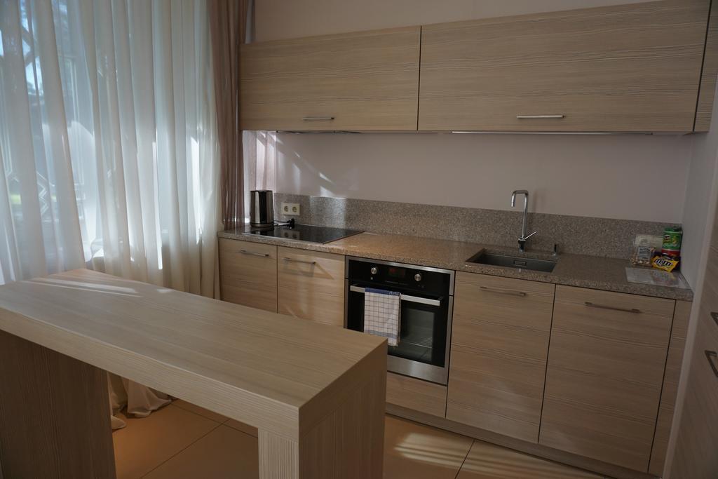 Wooden Villa Apartments Jurmala Bagian luar foto