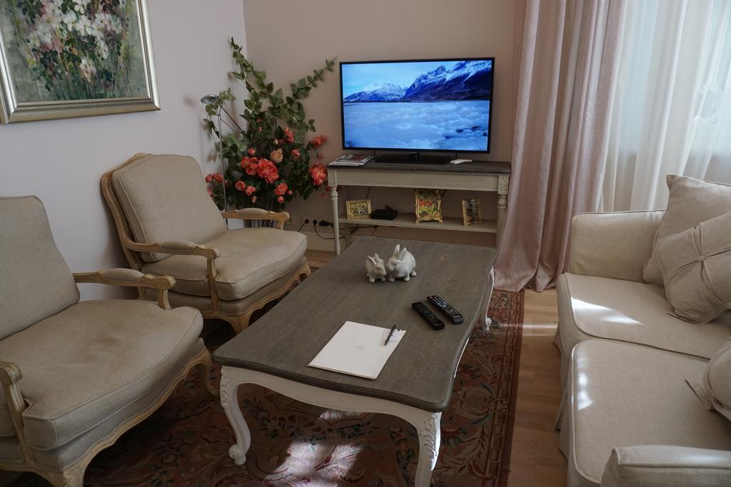 Wooden Villa Apartments Jurmala Bagian luar foto