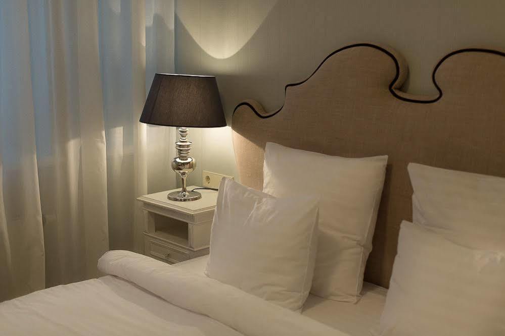 Wooden Villa Apartments Jurmala Bagian luar foto